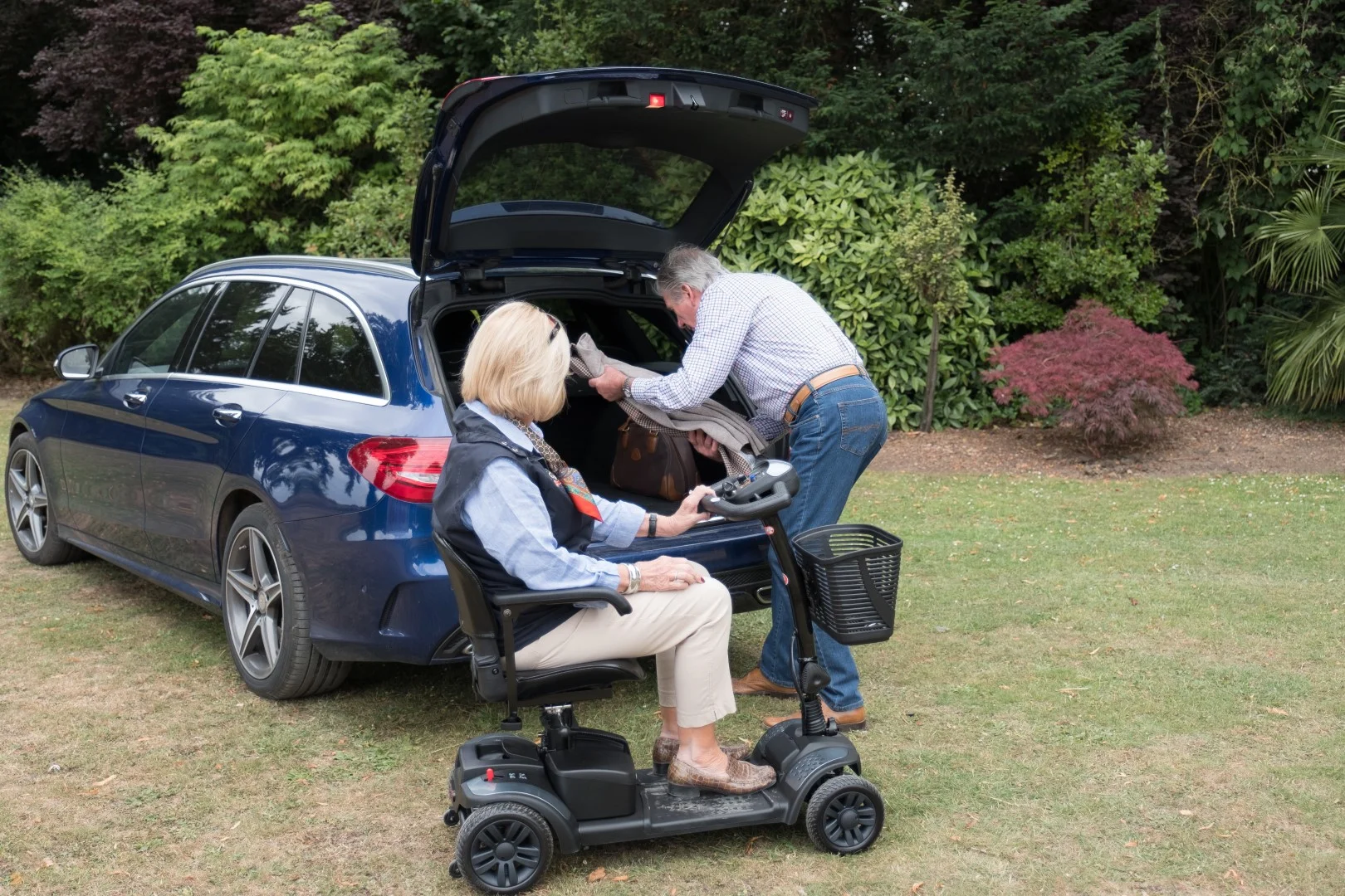 Excel Travelux Tiempo Car Boot Mobility Scooter can be easily lifted in to the boot of a car