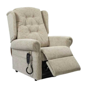 Primacare Aberdare Riser Recliner Cream